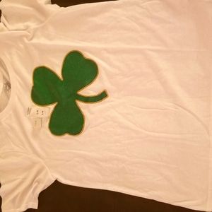 Womens shamrock tee